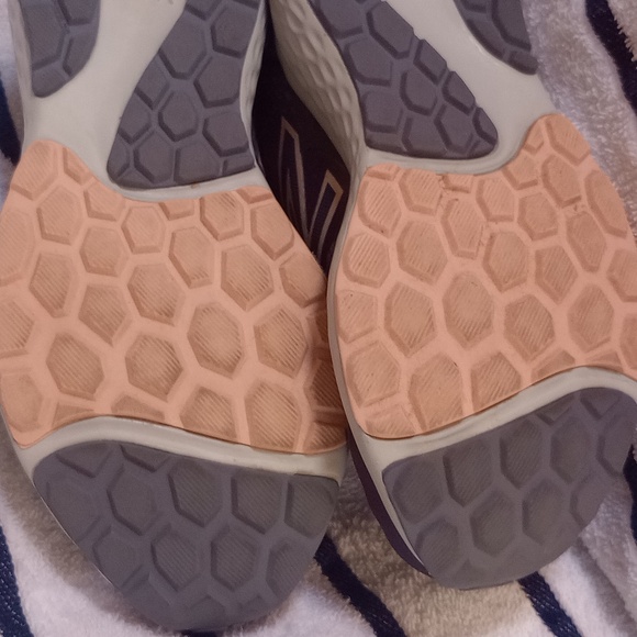 New Balance 520 v7 Running Shoes - Picture 8 of 8